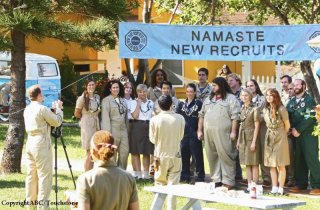 Foto di gruppo dell'episodio Namaste di Lost