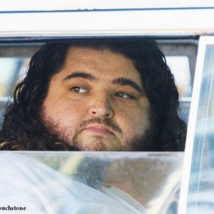 Jorge Garcia è Hurley in una scena dell'episodio Namaste di Lost