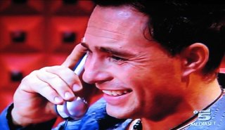 Grande Fratello 9, nona puntata: un'immagine di Marcello Calabria Torre mentre è al telefono con suo padre