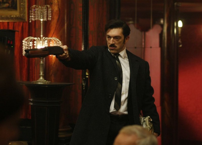Vincent Cassel E Il Gangster Jacques Mesrine Nel Film Nemico Pubblico N 1 L Istinto Di Morte 107920