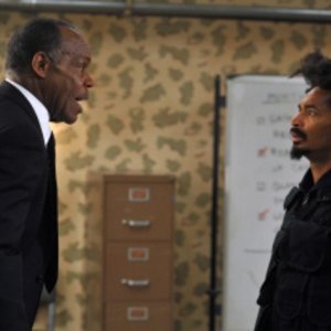 Eddie Steeples e Danny Glover nell'episodio My Name is Alias di My Name is Earl