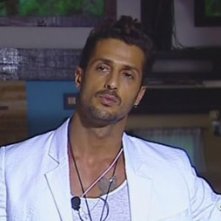 Fabrizio Corona durante la prima puntata de La Fattoria 4