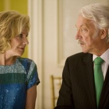Jill Clayburgh e Donald Sutherland nell'episodio 'The Facts' della serie tv Dirty Sexy Money