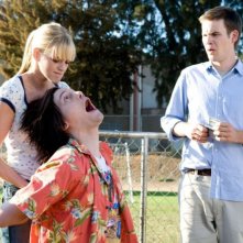 Molly Stanton, Trevor Moore e Zach Cregger in una scena del film Miss March