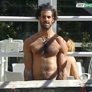 Grande Fratello 9 - Alberto al sole