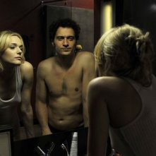 Laura Chiatti e Claudio Santamaria in un'immagine del film Il caso dell'infedele Klara