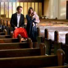 Bret Harrison e Missy Peregrym in una scena dell'episodio I Want My Baby Back di Reaper