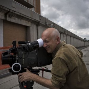 Il regista Davide Ferrario sul set di Tutta colpa di Giuda