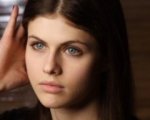 Alexandra Daddario alle prese con gli Dei