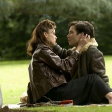Keira Knightley e Cillian Murphy in una scena del film The Edge of Love
