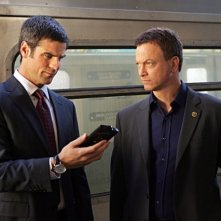 Eddie Cahill E Gary Sinise Nell Episodio Communication Breakdown Della Serie Tv Csi New York 109264