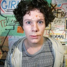Ollie Barbieri in una foto promozionale dell'episodio 'JJ' della terza stagione di Skins