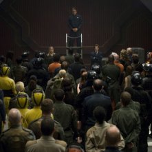 Katee Sackhoff, Edward James Olmos e Jamie Bamber nell'episodio 'Daybreak: Part 1' di Battlestar Galactica