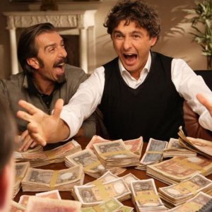 Francesco Ciampi e Alessandro Paci in una scena del film Cenci in Cina