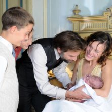 Johannes Brandrup e Gabriella Pession in una scena del film tv Lo smemorato di Collegno