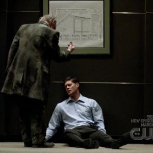 Jensen Ackles in balia del fantasma dell'episodio 'It's a Terrible Life' della quarta stagione di Supernatural