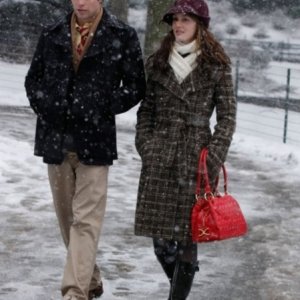 Leighton Meester insieme a Chace Crawford nell'episodio 'Remains of the J' della serie tv Gossip Girl