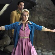 Eric McCormack e Jenni Baird in un'immagine del film Alien Trespass