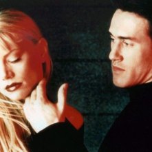 Peta Wilson e Roy Dupuis nel serial Nikita.