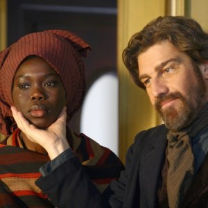 Fatou Kine Boye e Fabio Sartor nella fiction Bakhita