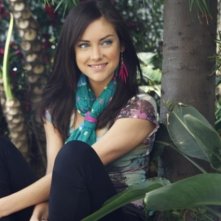 Una Sorridente Jessica Stroup Nell Episodio Life S A Drag Di 90210 110508