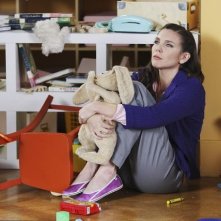 June Raphael nell'episodio It Takes a Village Idiot di In the Motherhood