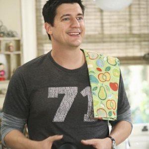 Ken Marino nell'episodio Shepfather di In the Motherhood