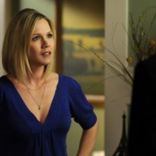 Jennie Garth nell'episodio Off the Rails di 90210