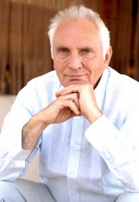 Una immagine di Terence Stamp