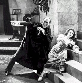 Lon Chaney e Mary Philbin in una scena di The Phantom of the Opera