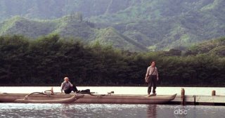 Michael Emerson e Terry O'Quinn in una scena dell'episodio Dead is Dead di Lost