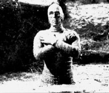 Christopher Lee è La mummia