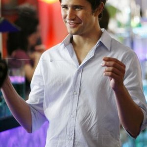 Matt Dallas in un momento dell'episodio 'Chemistry 101' della serie tv Kyle XY