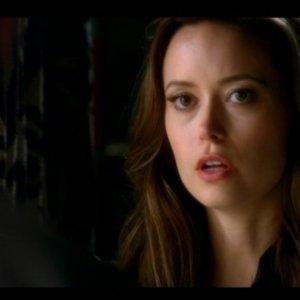 Summer Glau in una scena dell'episodio Born to Run di Terminator: The Sarah Connor Chronicles