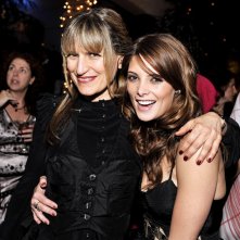 Ashley Greene e la regista Catherine Hardwicke