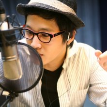 Il protagonista di Scandal Makers, che scopre di essere diventato papà e addirittura nonno!