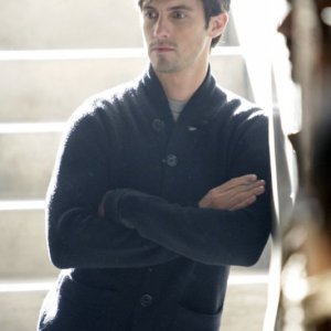 Milo Ventimiglia in una scena di 1961 dalla terza stagione di Heroes
