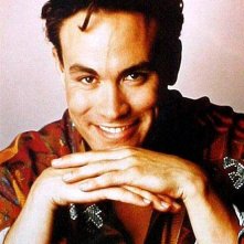 un ambiguo ritratto di Brandon Lee