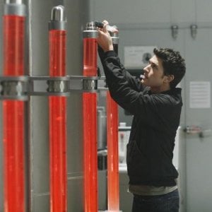 Matt Dallas nei panni di Kyle Kyle nell'episodio Bringing Down the House della serie Kyle XY