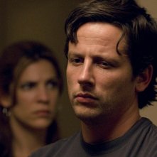 Ross McCall in un momento dell'episodio 'Your ass belongs to the Gypsies' della serie tv Crash