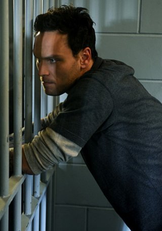 Ben Cotton in una scena dell'episodio Crackle della serie Harper's Island