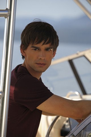 Christopher Gorham in una scena dell'episodio Crackle della serie Harper's Island