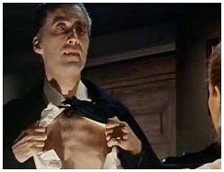 Christopher Lee E Barbara Shelley In Una Scena Di Dracula Principe Delle Tenebre 112727