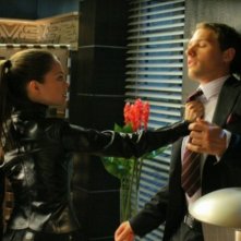 Kristin Kreuk ha messo all'angolo Michael Cassidy in una scena dell'episodio 'Furia Omicida' della settima stagione di Smallville