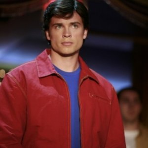Tom Welling nell'episodio 'Lo scrigno del tempo' della serie tv Smallville