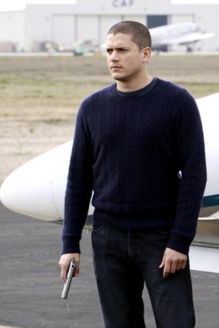 Wentworth Miller in una scena dell'episodio Vs. di Prison Break