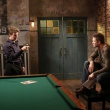 James Van Der Beek e Chad Michael Murray in una scena dell'episodio Screenwriter's Blues di One Tree Hill