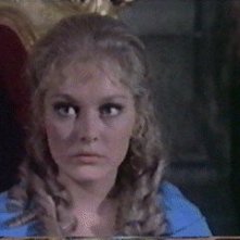 Jenny Hanley è Sarah Framsen ne Il marchio di Dracula