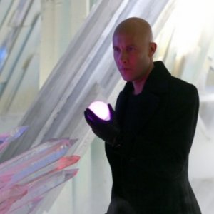 Lex Luthor interpretato da Michael Rosenbaum nell'episodio 'Arctic' della serie tv Smallville