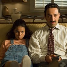 Summer Bishil e Peter Macdissi in una scena di Towelhead